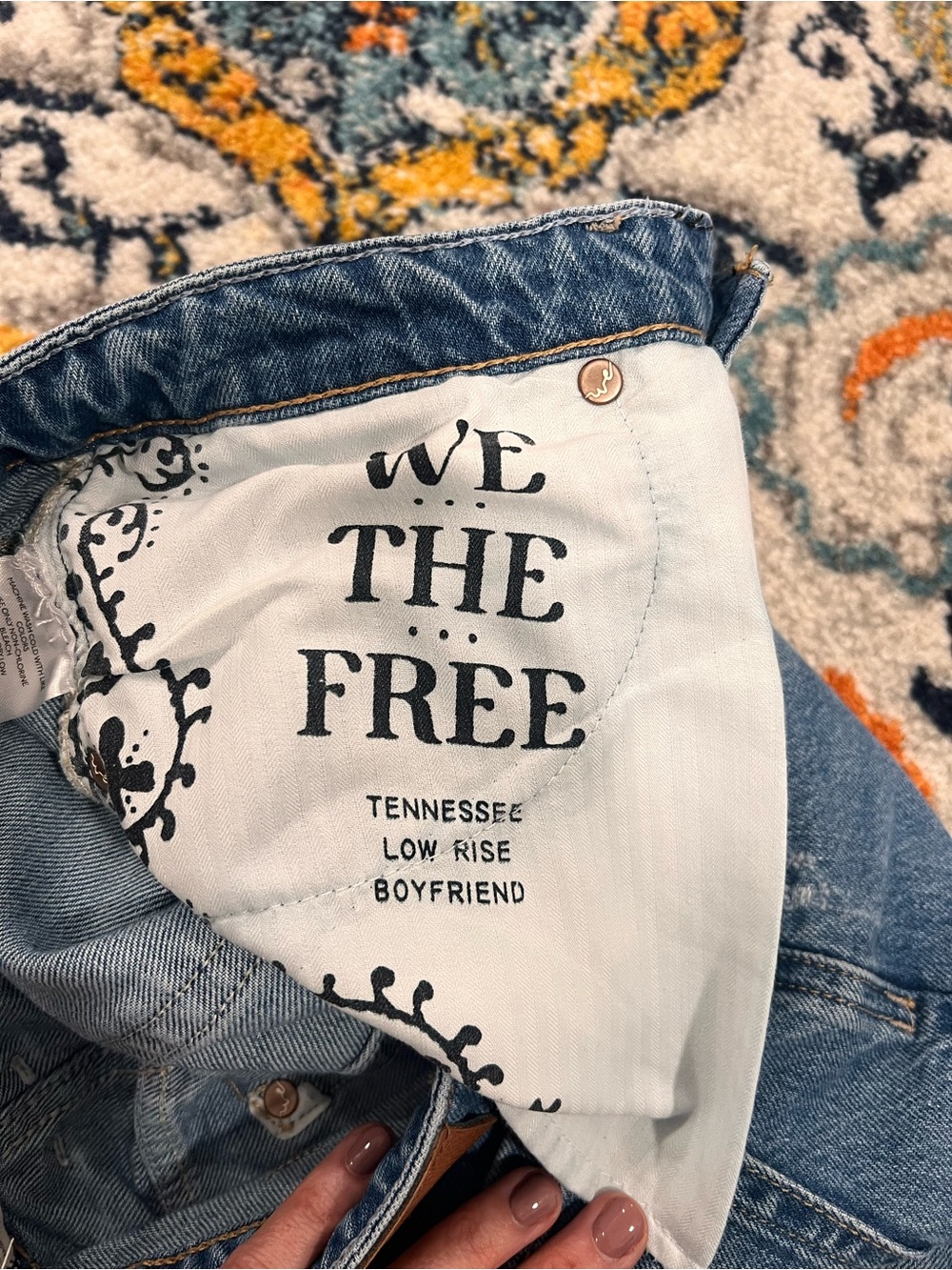 Free People Tennessee low-rise boyfriend jeans - Picture 6 of 6